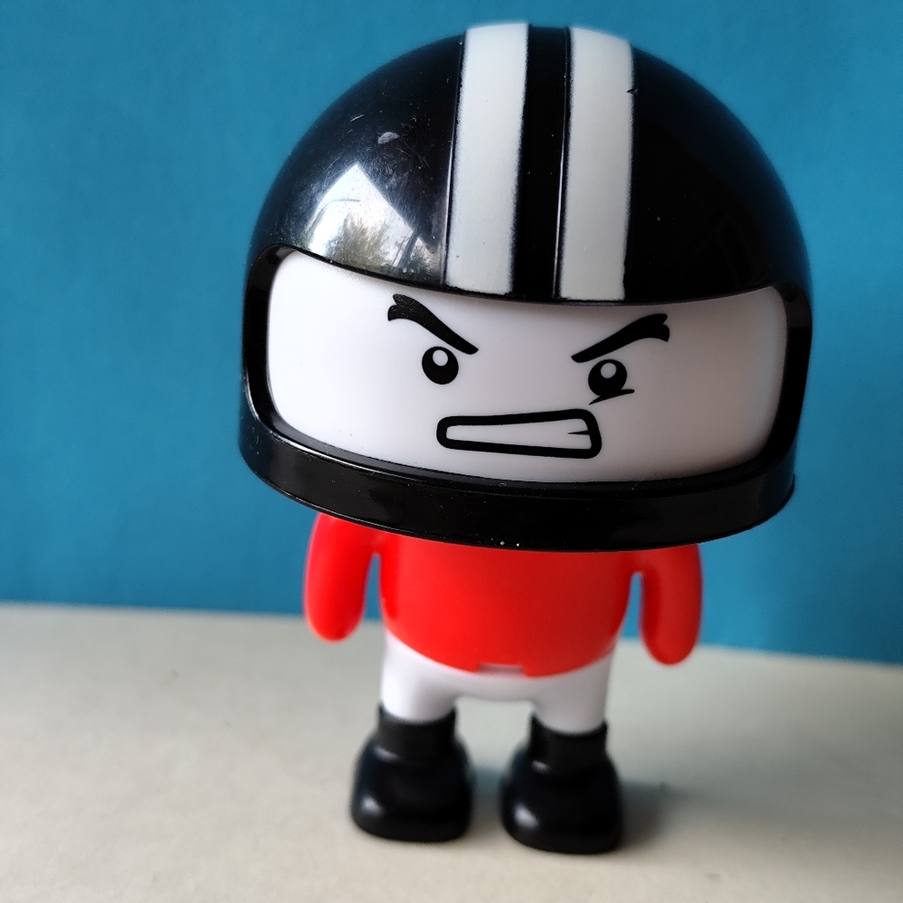 3/$20💗Sharper Image Road Rage Man in Helmet Speed Bumper Replacement Red Figure